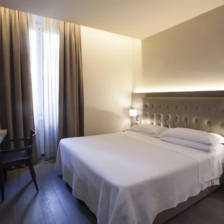 Dei Fiori Restaurant - Meeting & 호텔 알라시오