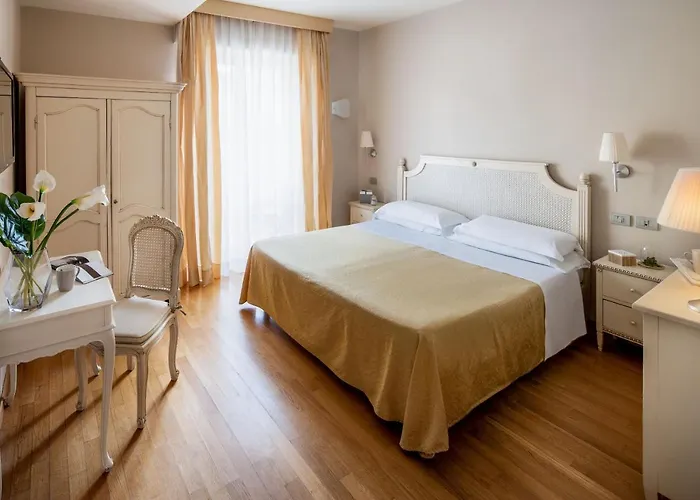 Dei Fiori Restaurant - Meeting & 3*