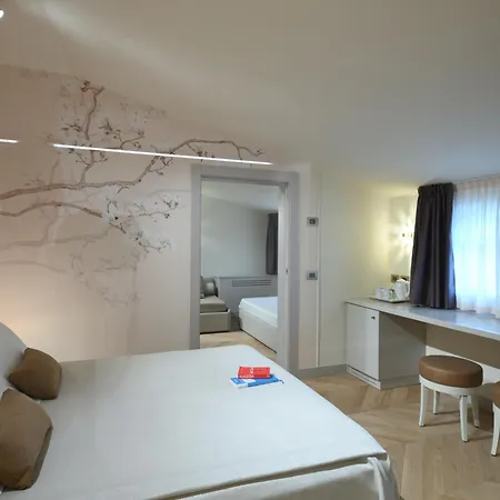 Hotel Dei Fiori Restaurant - Meeting & 3*