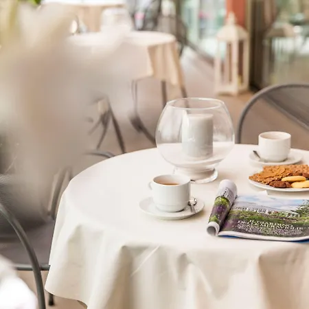 Dei Fiori Restaurant - Meeting & ホテル